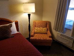 West Plains Motel Room photo